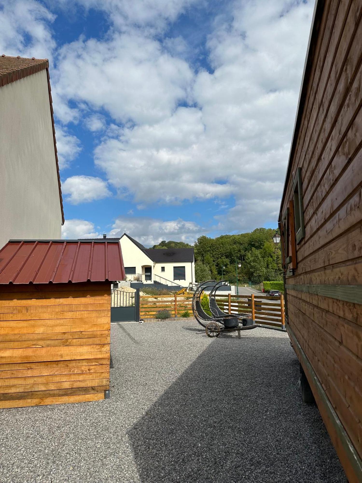 Вилла Chez Celia, Roulotte En Champagne Fleury-la-Riviere Экстерьер фото